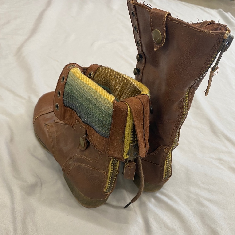 Combat boots - Picture 2 of 2